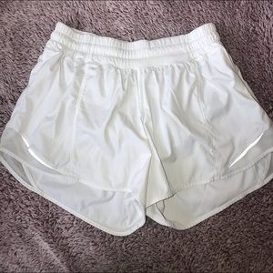 💛Lulu lemon shorts